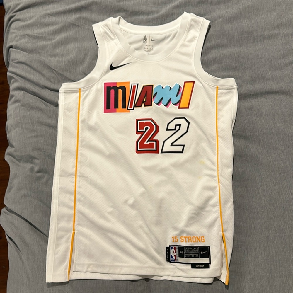 Jimmy butler jersey